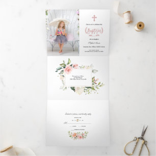 Blush Rose Gold Girl Foto Taufe Dreifach Gefaltete Einladung