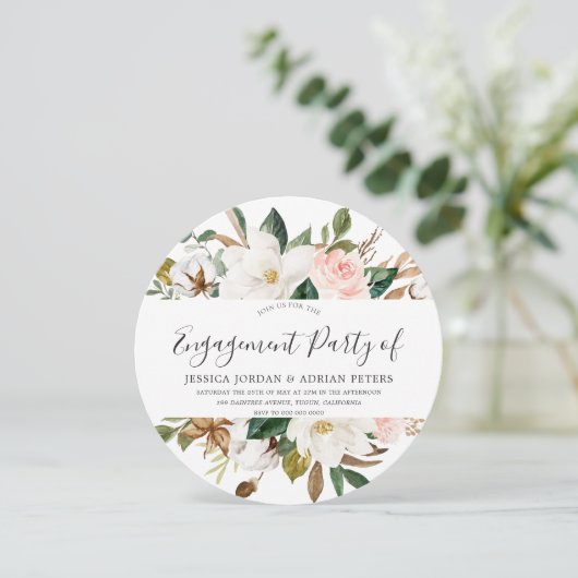 Blush & White Beautiful Blume Engagement Party Einladung (Stehend Vorderseite)