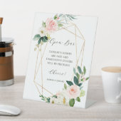 Blush White Bloom Geometric Frame Open Bar Sockelschild (In SItu)