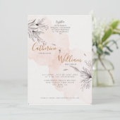 Blushing Peach Gray Floral Foto Hochzeit Einladung (Stehend Vorderseite)