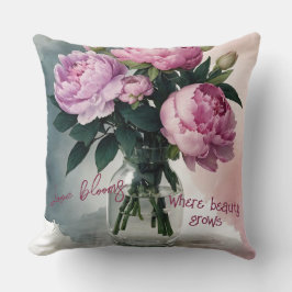 Blushing Peonys in Glass Vase Throw Kissen