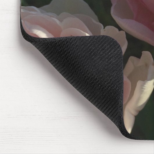 Blushing Petals Delight Mousepad (Ecke)