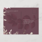 Blushing Pink Maroon Floral Wedding RSVP Postkarte (Rückseite)