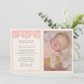Blushing Pink Taufe Foto Einladung (Stehend Vorderseite)
