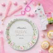 Blushing Romance: Roses & Baby's Breathe Pappteller (Party)