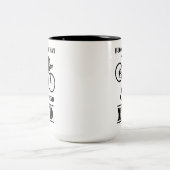 Blut-Schweiß und Mud-Zykloskreuz Zweifarbige Tasse (Mittel)