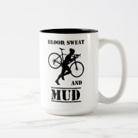 Blut-Schweiß und Mud-Zykloskreuz