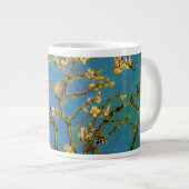 Blüte Almond Tree von Vincent van Gogh Jumbo-Tasse (Vorderseite Rechts)