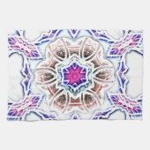 Blüte in Gipsstruktur, weicher Schatten auf Weiß Geschirrtuch (Horizontal)