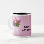 Blüte mit grauer Tasse (Vorderseite Links)