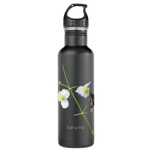 Blüte mit Schmetterling auf schwarz, personalisier Edelstahlflasche (Vorderseite)