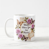 Blüte, wo man Tasse pflanzt (Links)