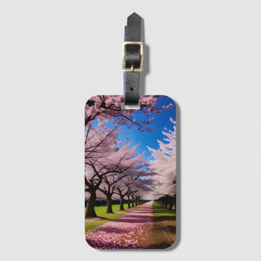 "Blüten im Blut: Kirschbaumreihen im Frühling Gepäckanhänger (Vorderseite Vertikal)