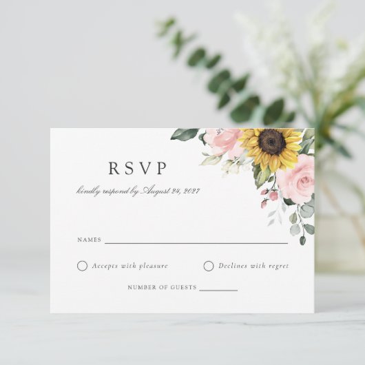 Blütenblumen Blush Pink Wedding RSVP Card Einladung (Stehend Vorderseite)