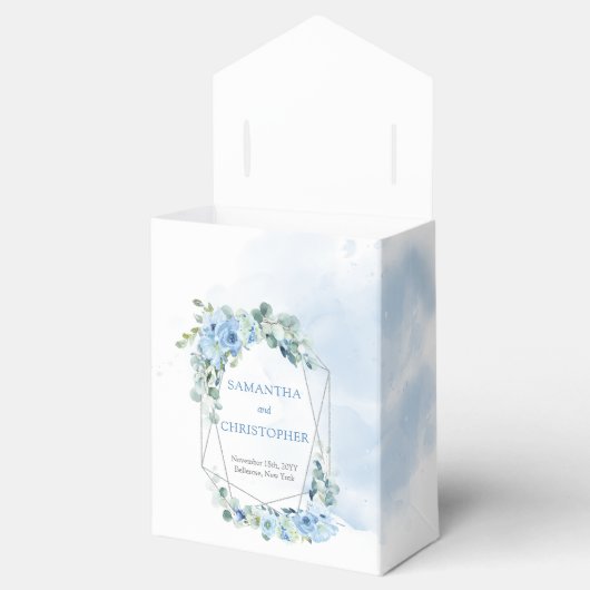 Blütenblumen und silberfarbener geometrischer Rahm Geschenkschachtel (Geöffnet)