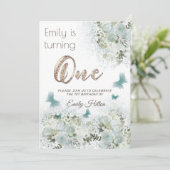 Blütengarten Butterfly zum ersten Geburtstag Einladung (Stehend Vorderseite)