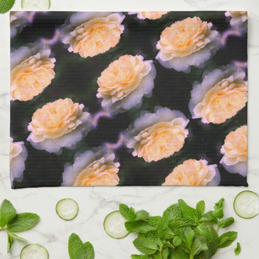 Blütengelber Rose im Blütenmuster Geschirrtuch (Gefaltet)