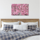 Blütenposter mit rosa japanischen Kirschblüten Leinwanddruck (Insitu (Schlafzimmer))