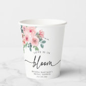 Blütenrosa Liebe ist im blühenden Brautparty Pappbecher (Vorderseite)