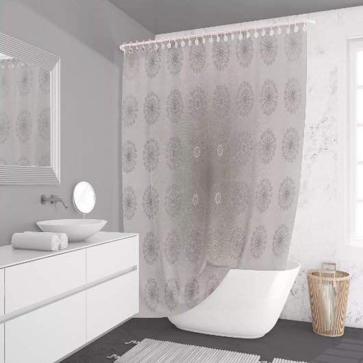 Blütentextilien am Sandstrand gemusterte Kunst Duschvorhang