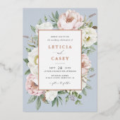 Blütenweißes Peony Rose Hochzeit Folieneinladung (Vorderseite)