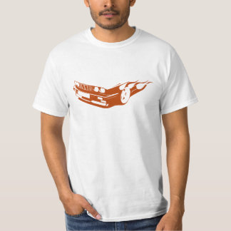 bmw e30 auf Flamment-shirt T-Shirt