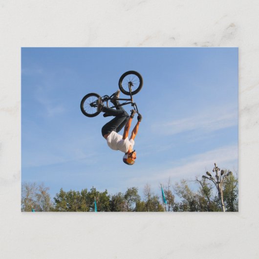 BMX nach unten Gedreht Postkarte (Vorderseite)