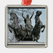 Boadicea, 1850s (Bronze) (sehen Sie auch 33580) Silbernes Ornament (Vorne)