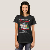 Board The Ship It's A Family Christmas Cruise 2025 T-Shirt (Vorne ganz)