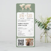 Boarding Pass Flugzeug Ticket Hochzeit in Urlaubso Einladung (Stehend Vorderseite)