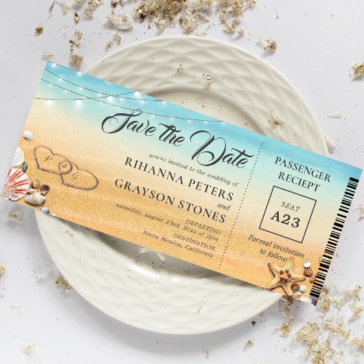 Boarding Pass Herz in Sand Save the Date lädt ein