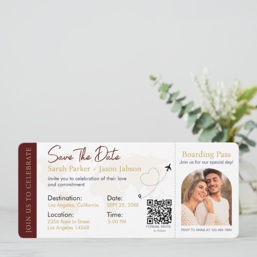 Boarding Pass Hochzeit in Urlaubsort QR-Code Einladung (Stehend Vorderseite)