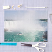 Boat and Horseshoe Falls from Niagara Falls Seidenpapier (Handwerk)