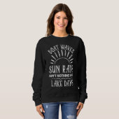 Boat Waves Sun Rays Artist Nothing like Lake Days Sweatshirt (Vorne ganz)