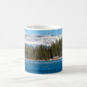 Boathouse neben Lake Louise - Banff, Kanada Kaffeetasse (Mittel)