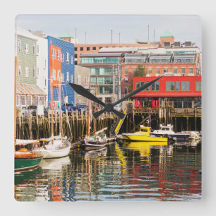 Boats Moored Portland, Maine Quadratische Wanduhr