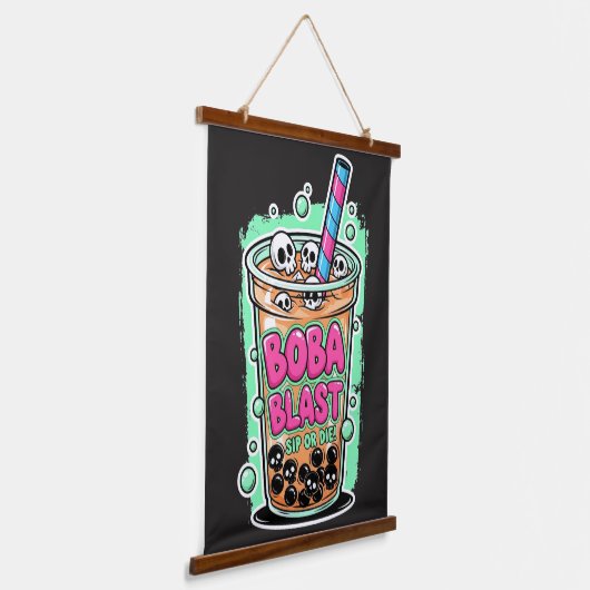 Boba Blast – Sip or Die! Wandteppich Mit Holzrahmen (Gewinkelt)