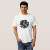 Bobbin Case Embroidery T-Shirt (Vorne ganz)