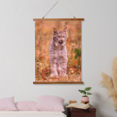 Bobcat Jagd | Herbstwald Wandteppich Mit Holzrahmen (Schlafzimmer)
