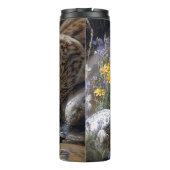 Bobcat mit Wildblumen Landschaftlich Art Thermosbecher (Rückseite)