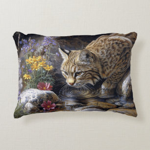 Bobcat mit Wildblumen-Szene-Kunst Dekokissen