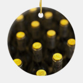 Bodega Marques de Riscal Weinkellerei, Weinflasche Keramikornament (Hinten)