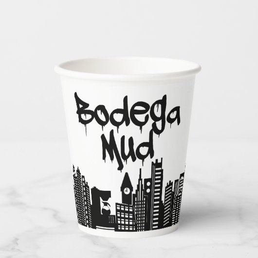 Bodega Mud Coffee Cup - Version mit schwarzer Mark Pappbecher (Vorderseite)