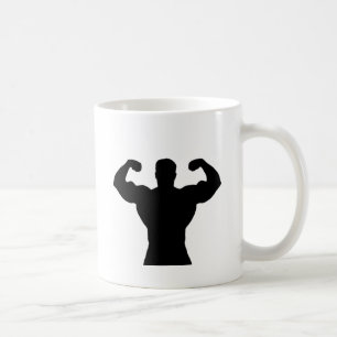 Bodybuilder, der Muskeln biegt Kaffeetasse