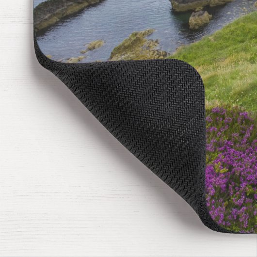 Bogen-Geigen-Felsen, Portknockie, Schottland Mousepad (Ecke)