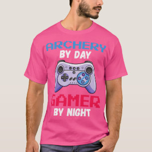 Bogenschießen bei Tag und bei Nacht T-Shirt