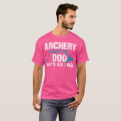 Bogenschießen und Bogenschützen mit Hund T-Shirt (Vorne ganz)