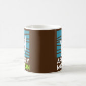 Bogenschießmodus Ein Compoundbogen-Schütze Kaffeetasse (Mittel)