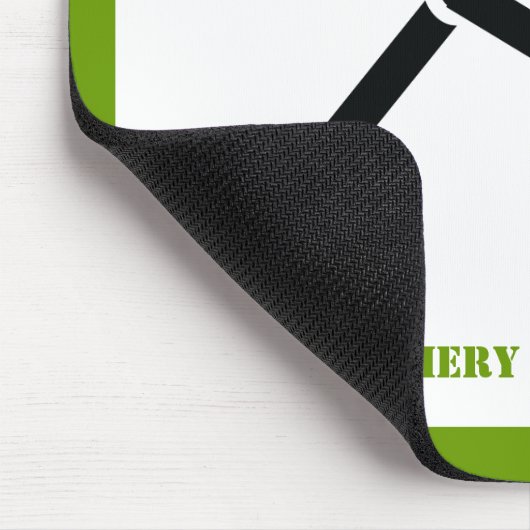 Bogenschützen mit seinem Bogenschwarz, grüner Boge Mousepad (Ecke)