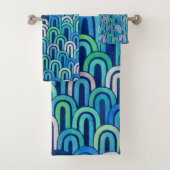 Bohemian arch fish scale painted pattern badhandtuch set (Insitu)